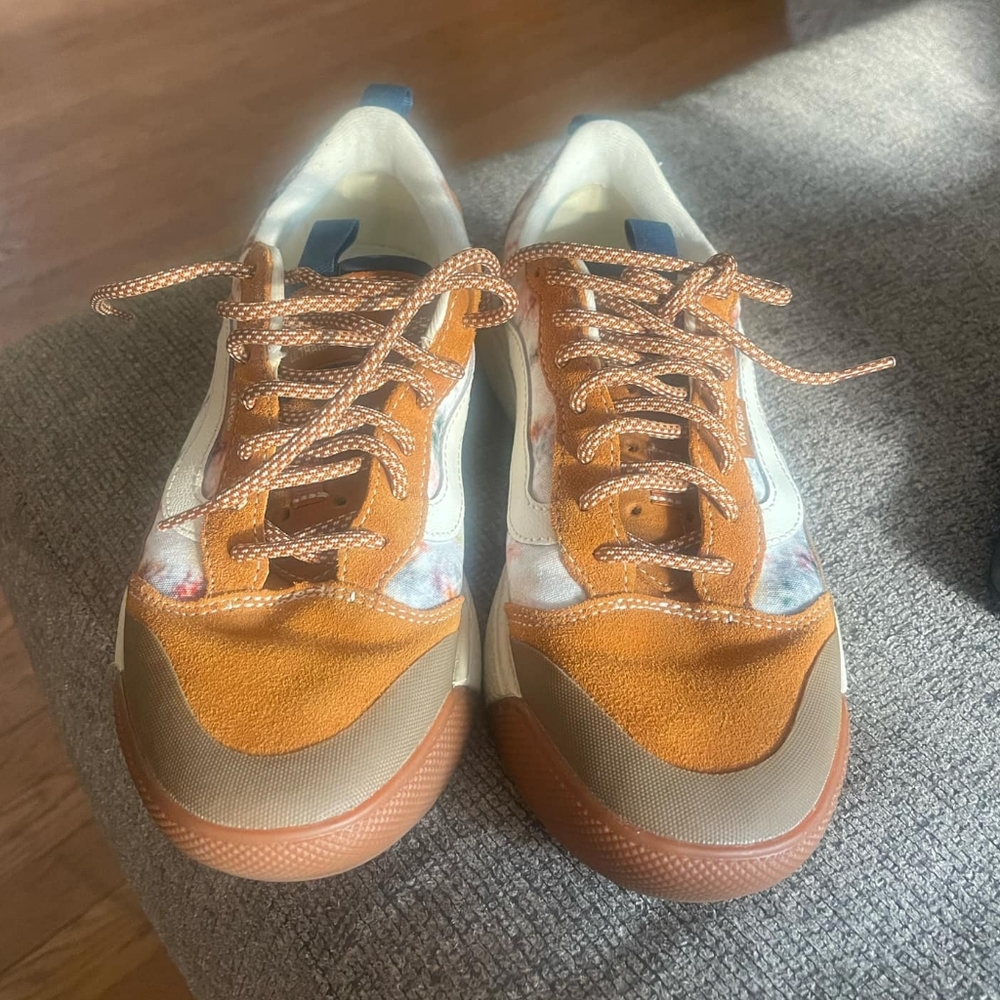 VANS Sneakers